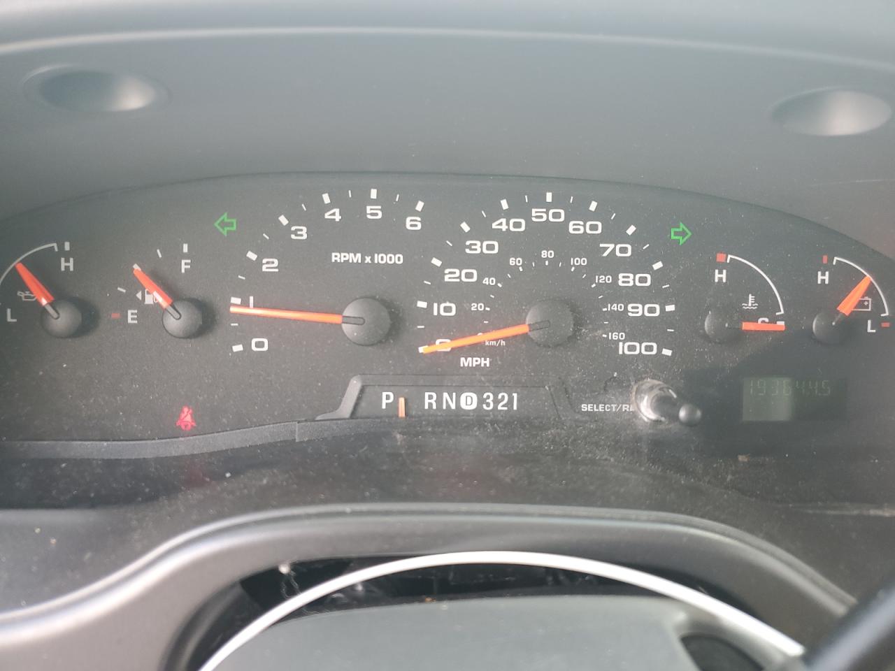 2006 Ford Econoline E350 Super Duty Cutaway Van VIN: 1FDWE35S26HA73187 Lot: 62775825