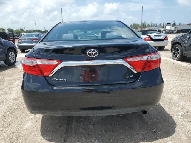  TOYOTA CAMRY 2017 Czarny