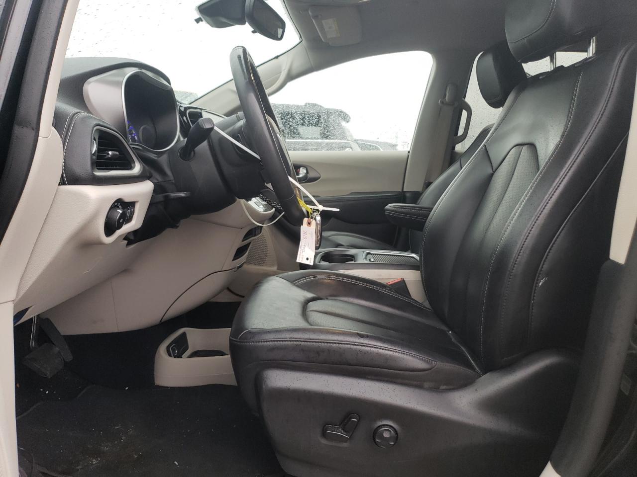 2023 Chrysler Pacifica Touring L VIN: 2C4RC3BG6PR523632 Lot: 59533375