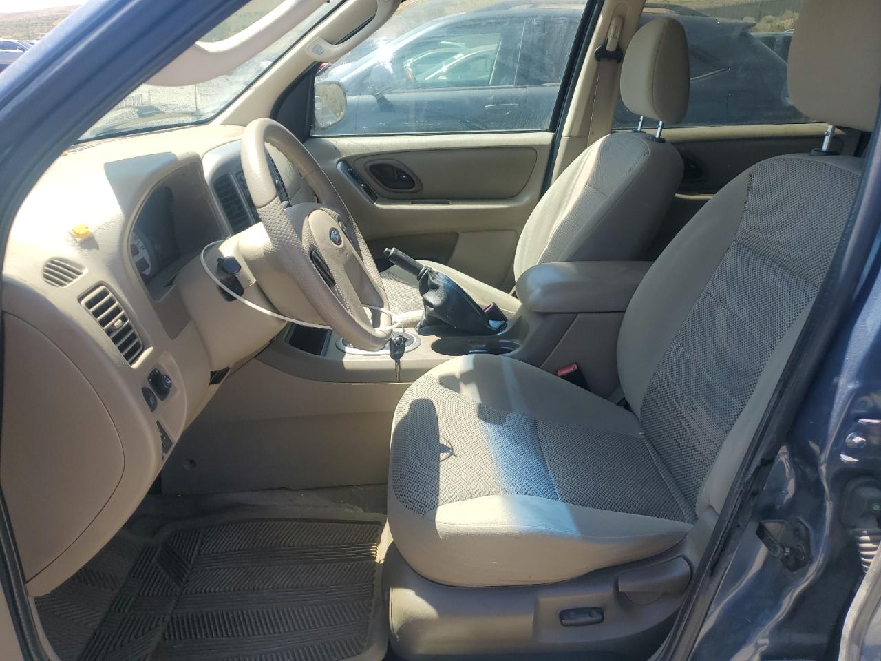 2005 Ford Escape Xlt VIN: 1FMCU93105KA43061 Lot: 62324555