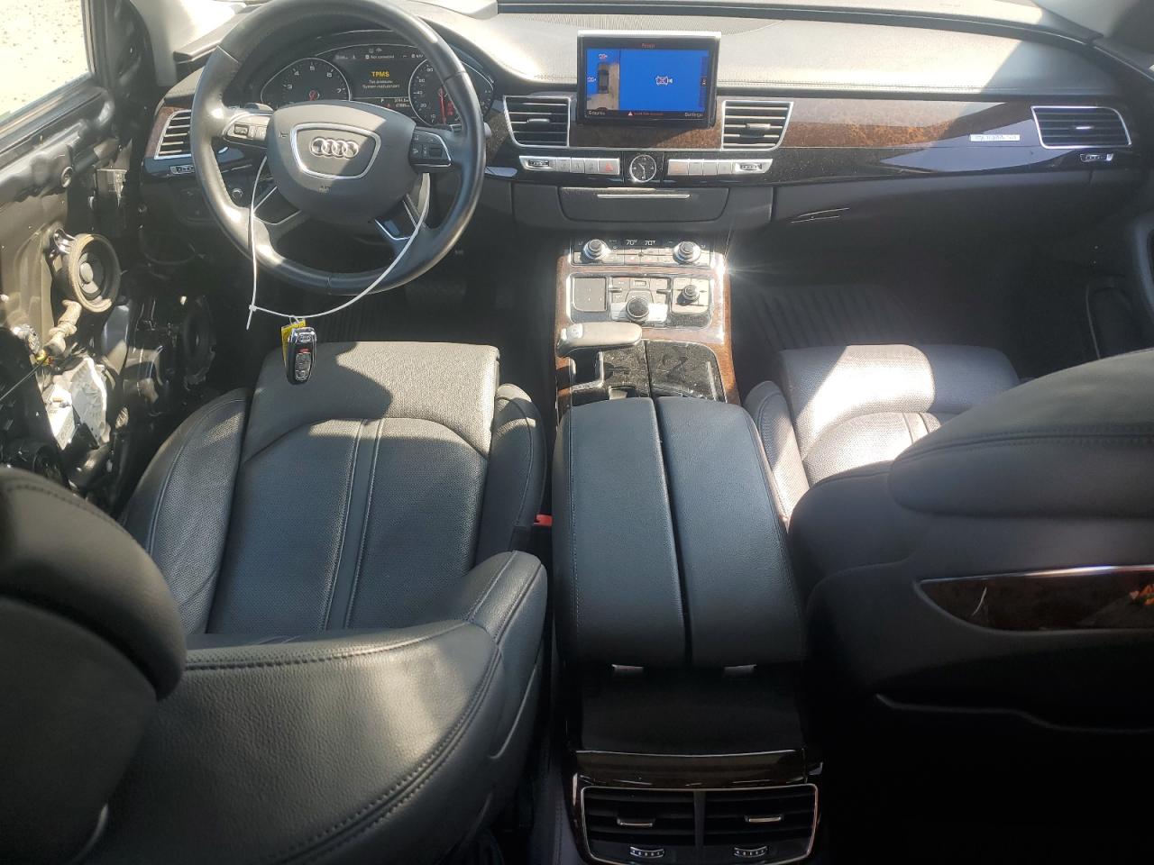 2015 Audi A8 L Quattro VIN: WAU3GAFD8FN000877 Lot: 61749495