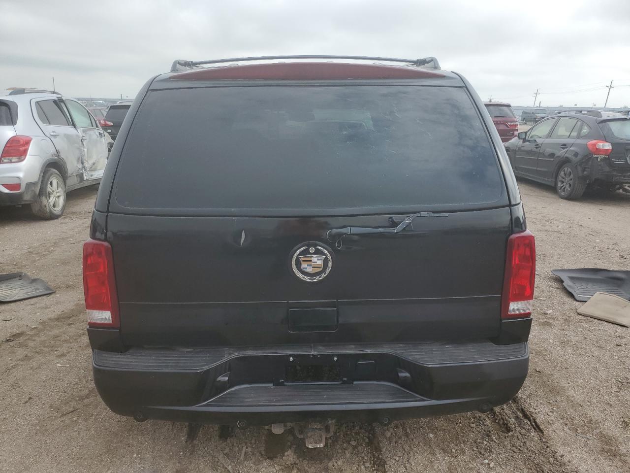 2004 Cadillac Escalade Luxury VIN: 1GYEK63N24R221086 Lot: 61396785