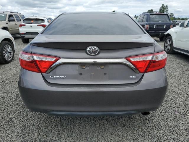  TOYOTA CAMRY 2016 Серый