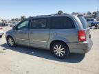 2009 Chrysler Town & Country Touring للبيع في Martinez، CA - Rear End