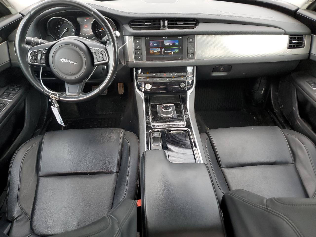 2017 Jaguar Xf Premium VIN: SAJBJ4BN0HCY32018 Lot: 59593805