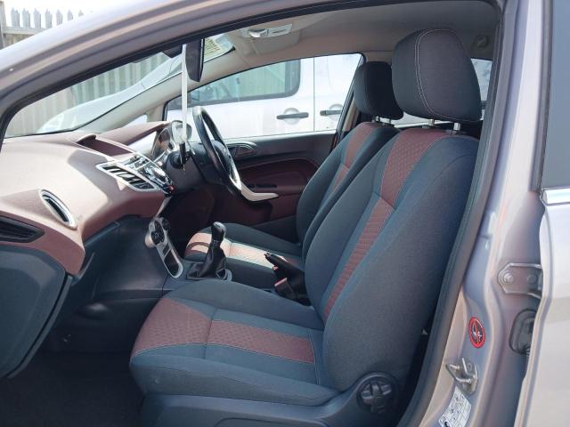 2011 FORD FIESTA TIT