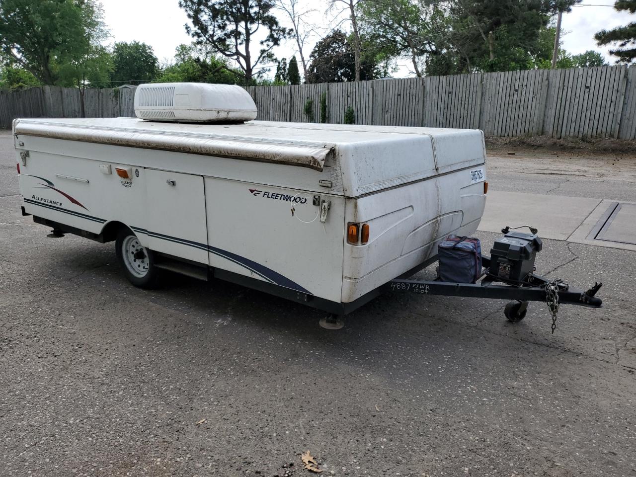 2005 Fleetwood Allegiance for Sale in Ham Lake, MN - Vandalism