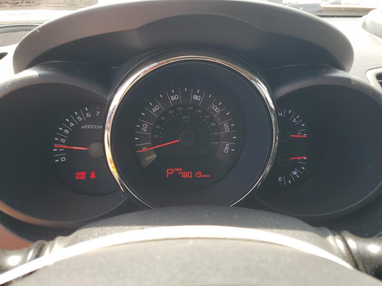 2011 Kia Soul + VIN: KNDJT2A21B7313060 Lot: 62034945