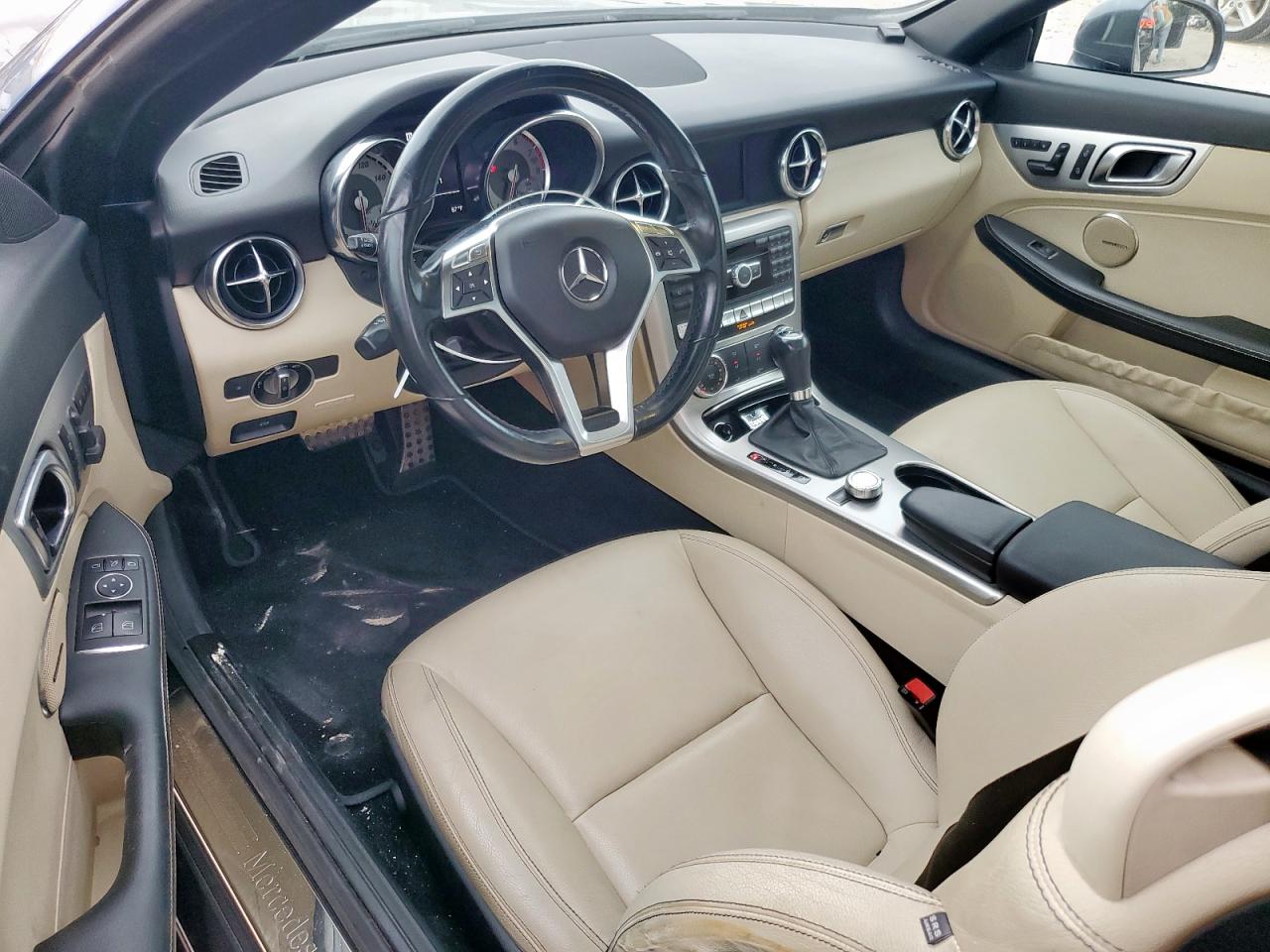 2012 Mercedes-Benz Slk 350 VIN: WDDPK5HA5CF015412 Lot: 60543625