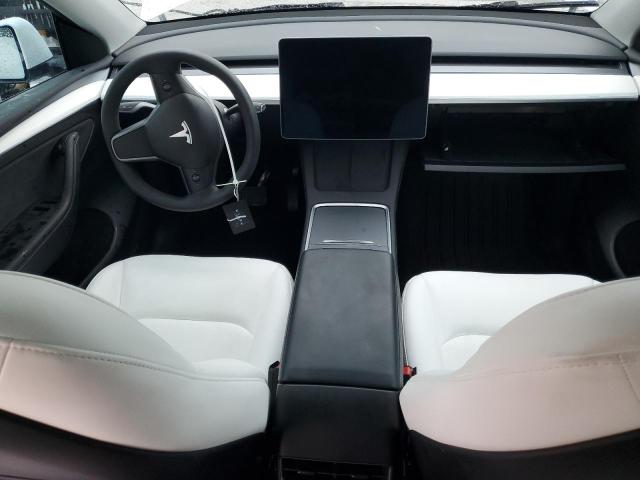  TESLA MODEL Y 2024 White
