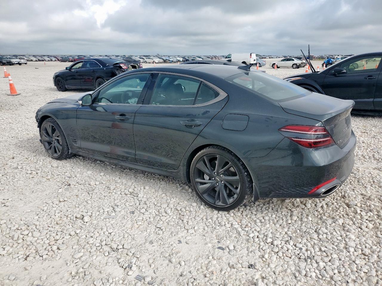 GENESIS G70 BASE 2023 VIN KMTG54TE6PU114300 zdjęcie 2