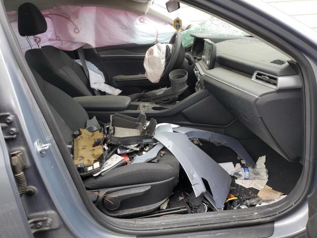  KIA K5 2022 Silver