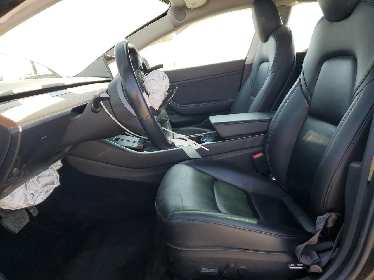 2018 Tesla Model 3 VIN: 5YJ3E1EB8JF084716 Lot: 62495485