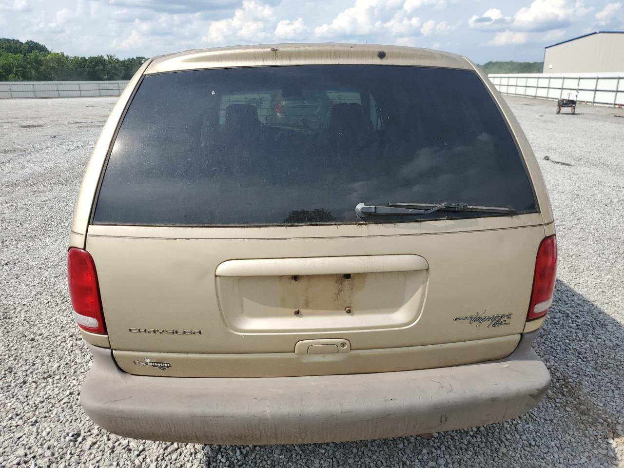 2000 Chrysler Grand Voyager Se VIN: 2C4GJ44GXYR725892 Lot: 60443415