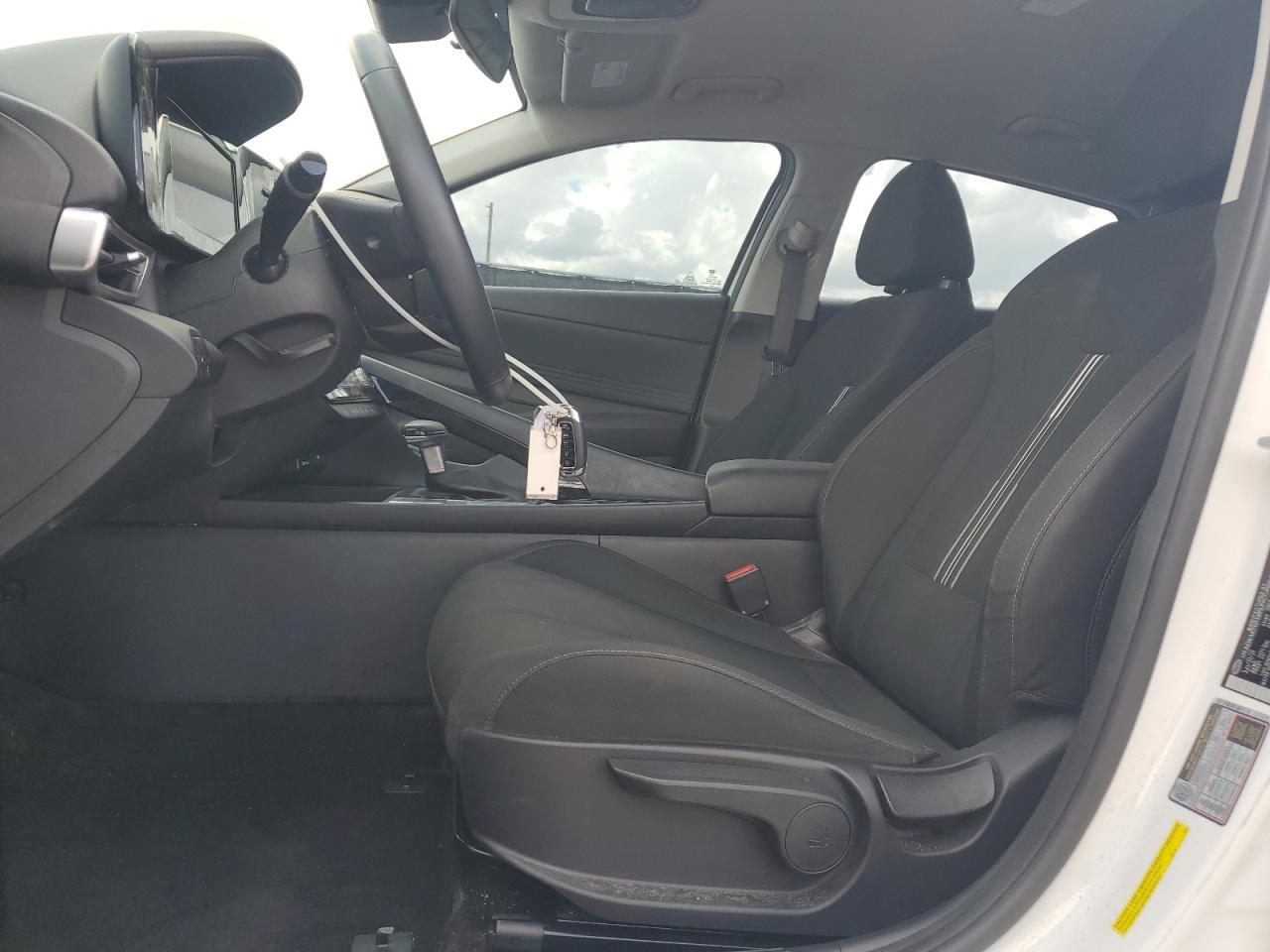 2022 Hyundai Elantra Sel VIN: 5NPLS4AG3NH054221 Lot: 61664575