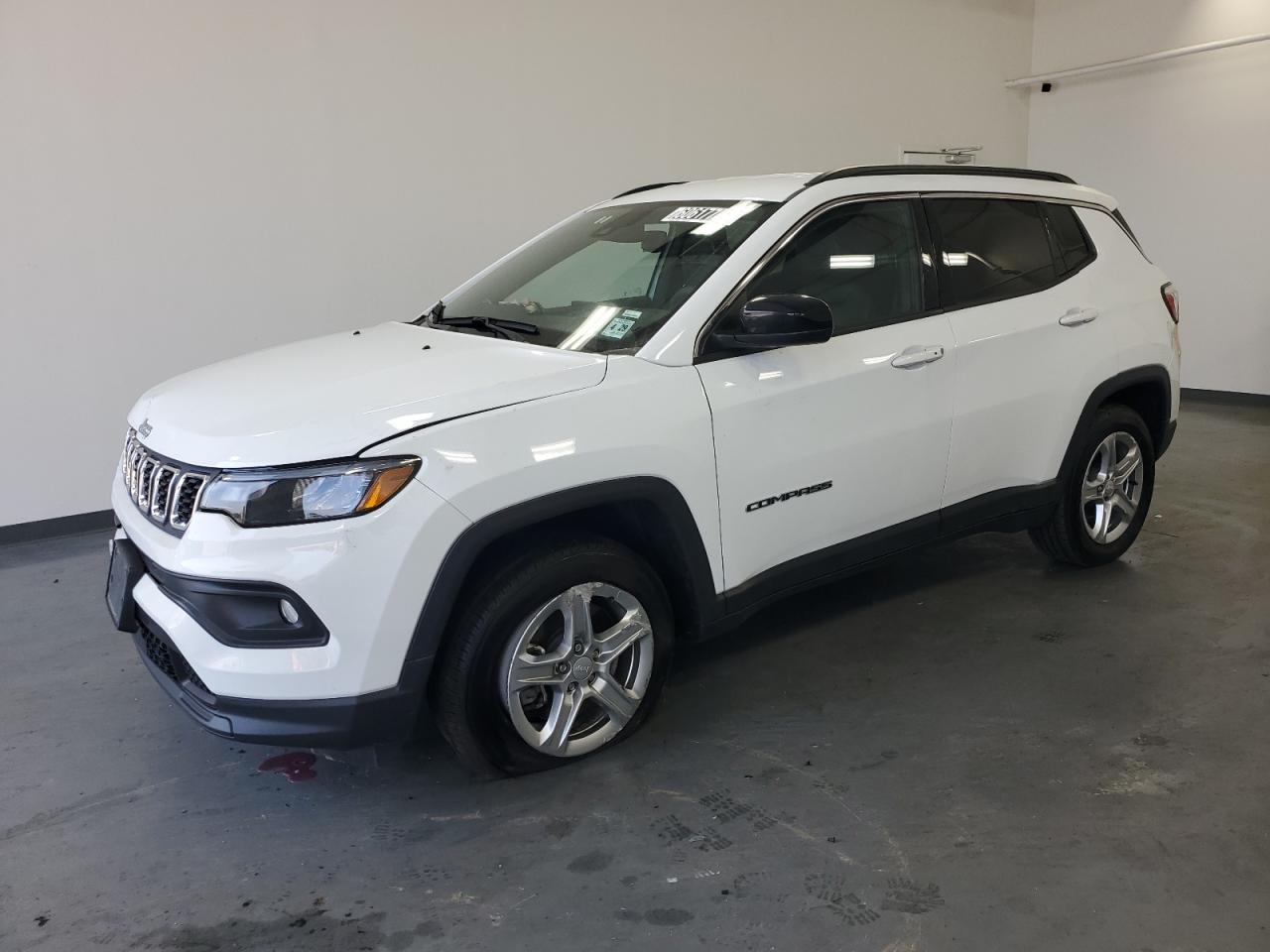 2024 Jeep Compass Latitude للبيع في Assonet، MA - Front End