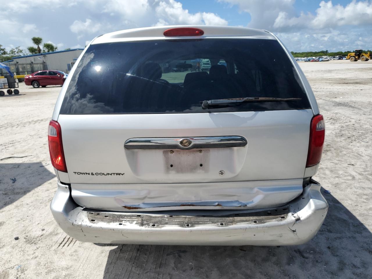 2006 Chrysler Town & Country VIN: 1A4GP45R46B739890 Lot: 62736305