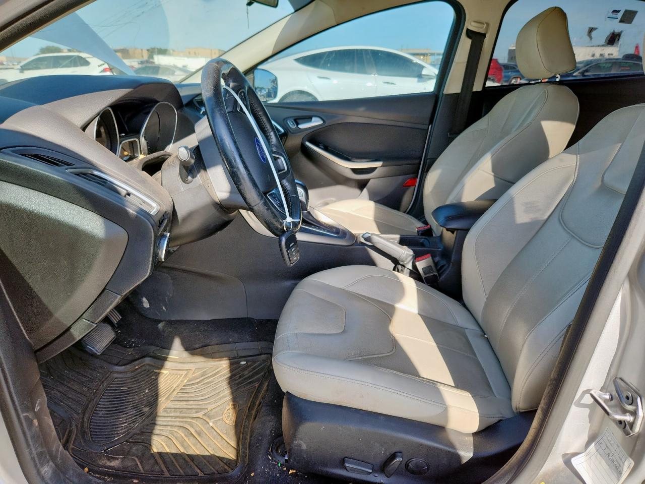 2017 Ford Focus Titanium VIN: 1FADP3J28HL279910 Lot: 62967675