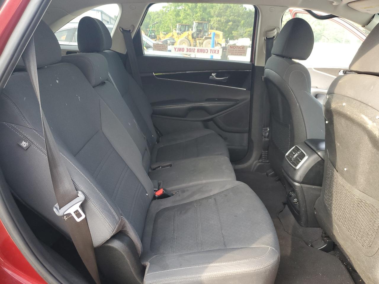 2019 Kia Sorento Lx VIN: 5XYPG4A58KG483360 Lot: 62010445