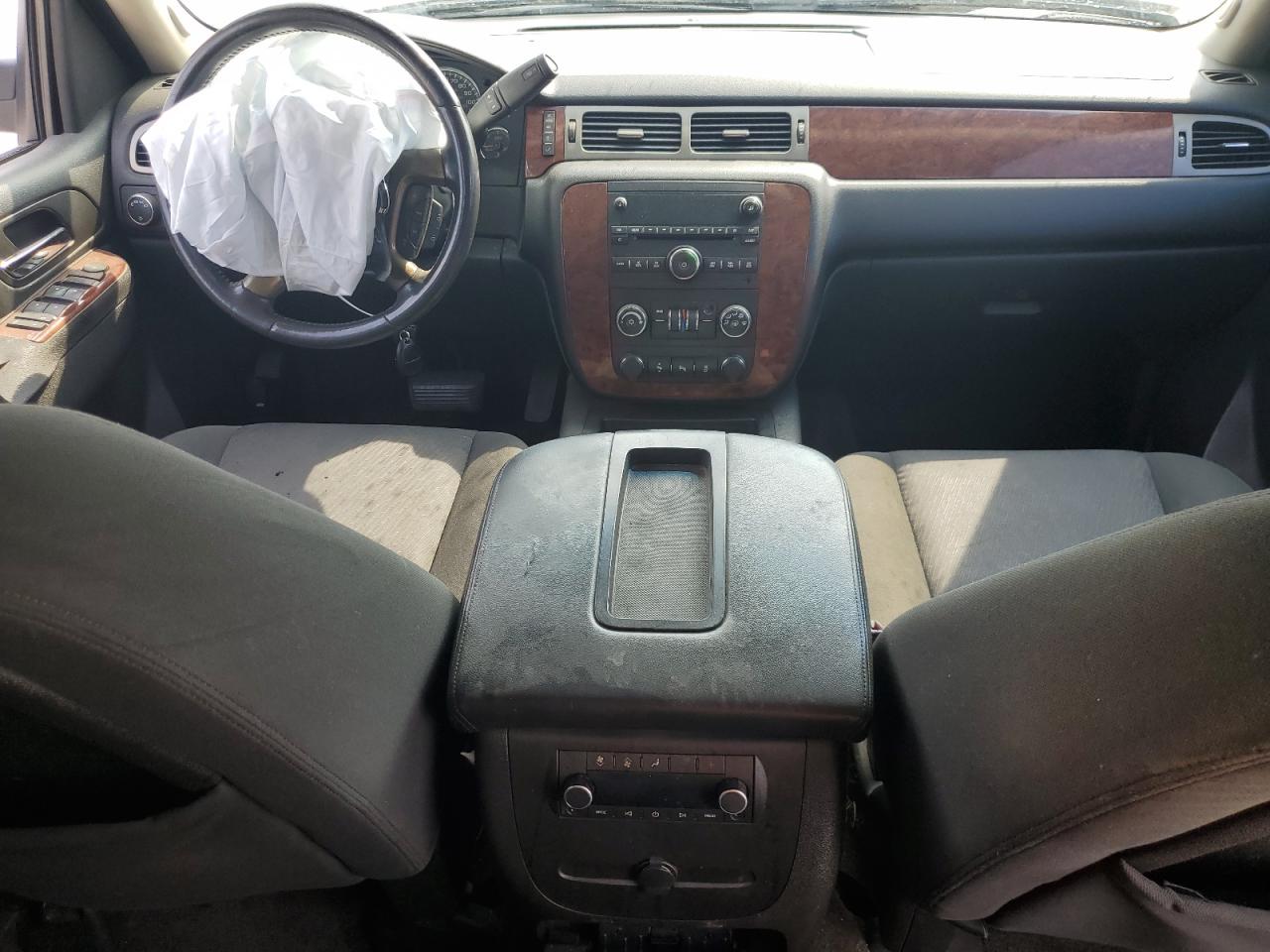 2012 Chevrolet Suburban C1500 Ls VIN: 1GNSCHE00CR259943 Lot: 59491985