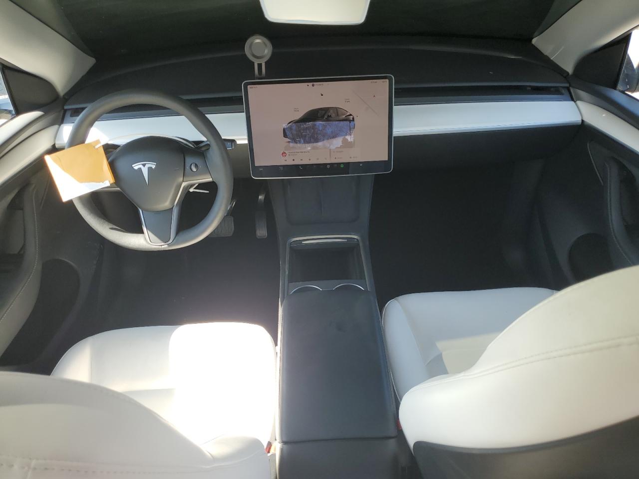 2024 Tesla Model Y VIN: 7SAYGDED5RF038259 Lot: 59727645