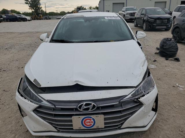  HYUNDAI ELANTRA 2019 Белы