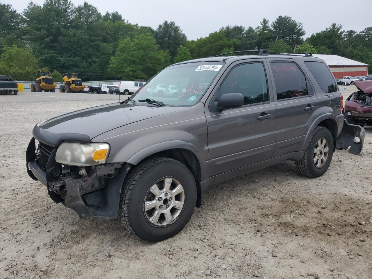 2005 Ford Escape Limited за продажба в Mendon, MA - Front End