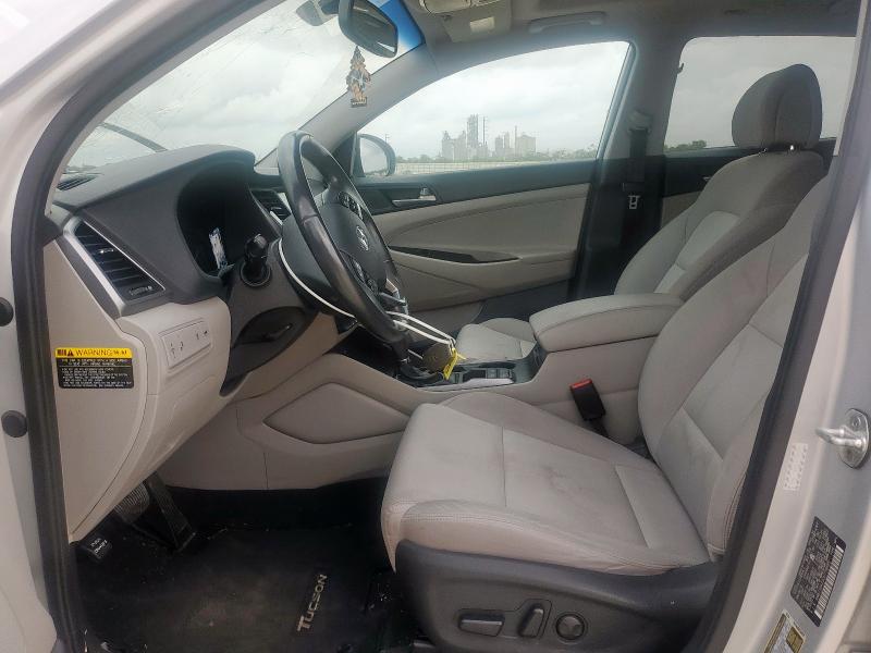  HYUNDAI TUCSON 2018 Silver