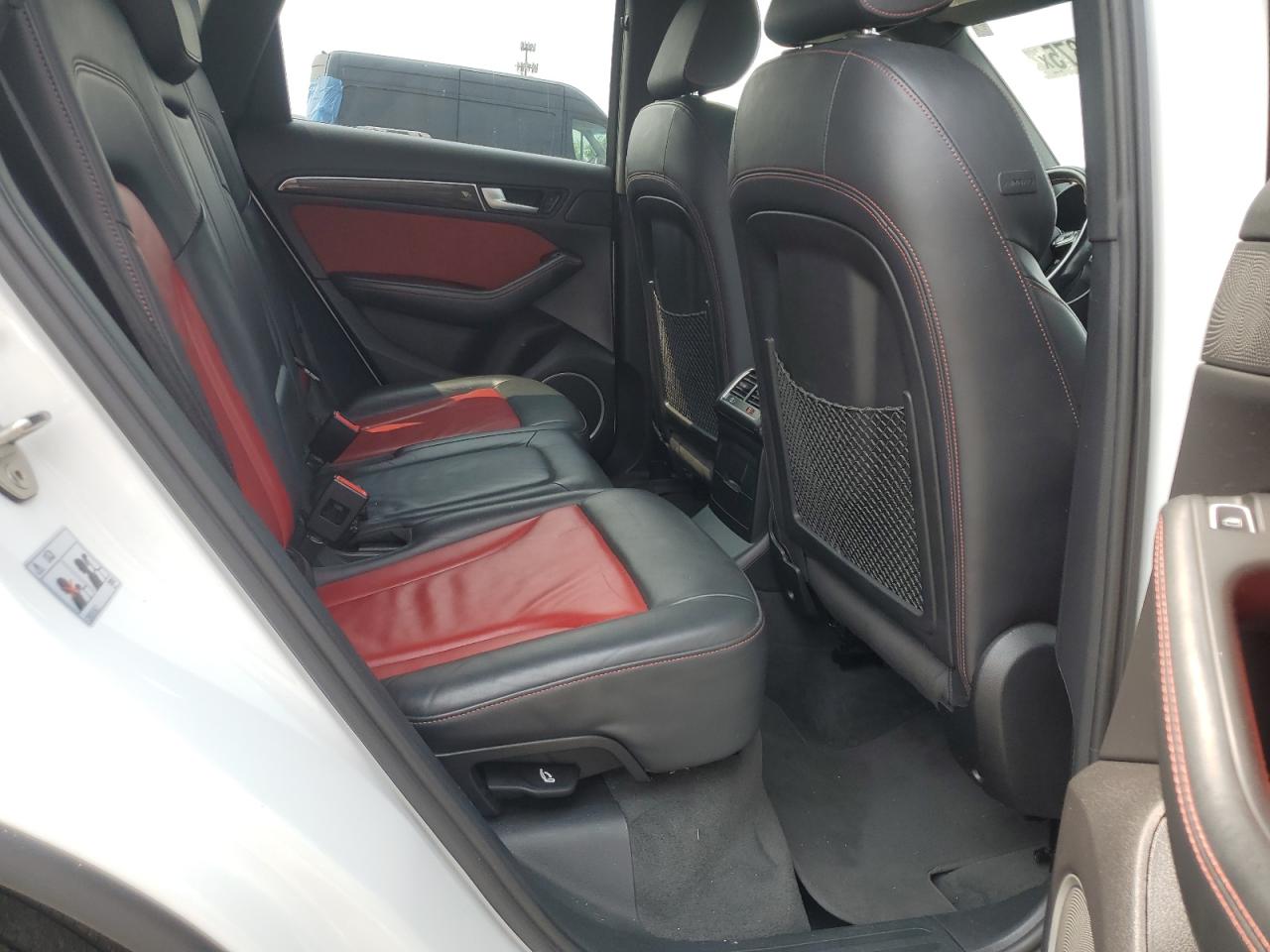 2016 Audi Sq5 Premium Plus VIN: WA1CCAFP1GA011621 Lot: 60079875