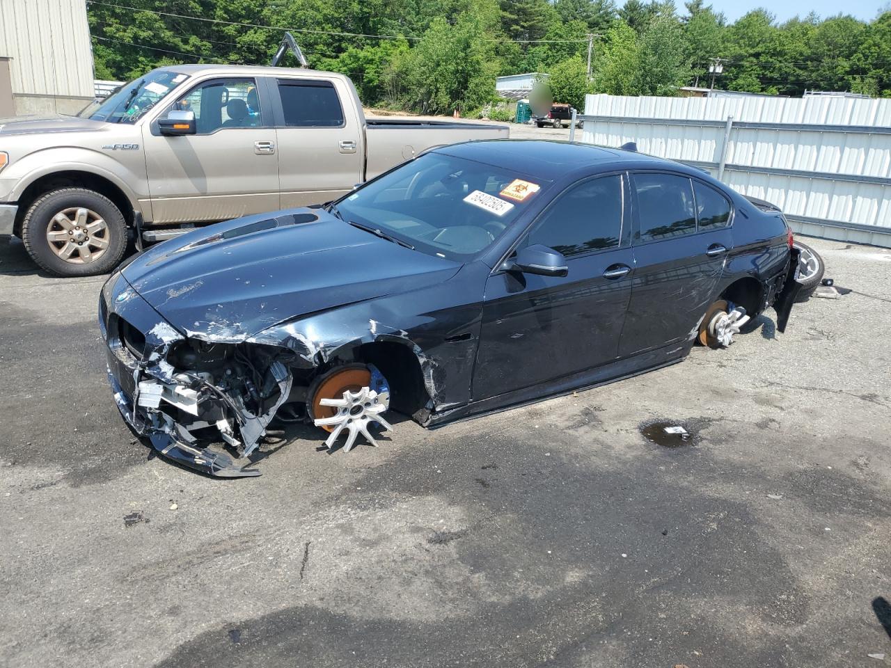 Exeter, RI에서 판매 중인 2016 Bmw 550 Xi - Front End
