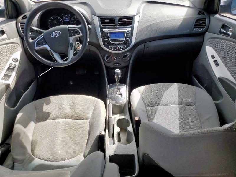  HYUNDAI ACCENT 2013 Серебристый