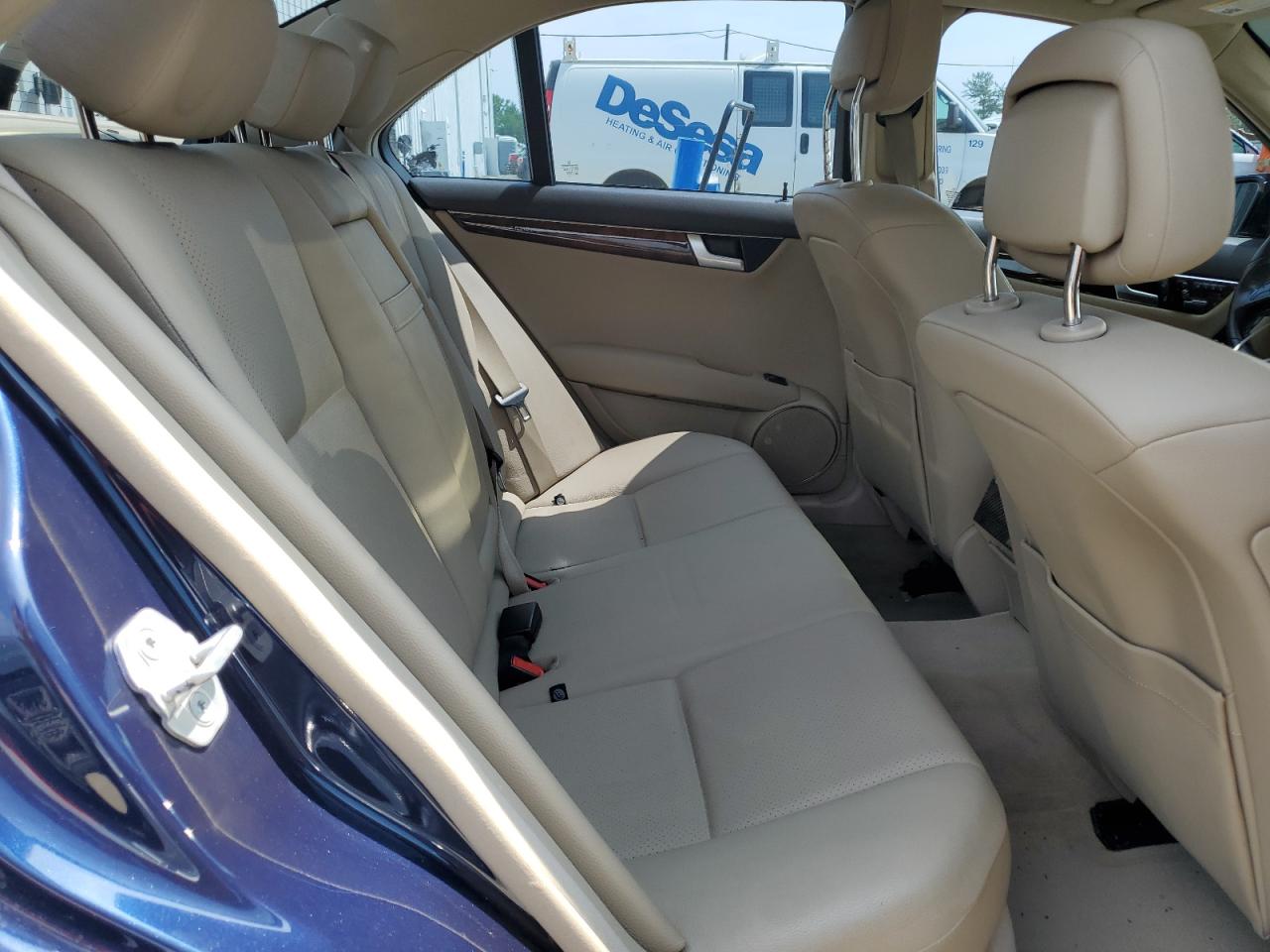 2012 Mercedes-Benz C 300 4Matic VIN: WDDGF8BB4CR230043 Lot: 62987075