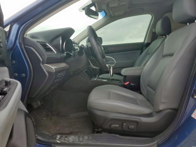  SUBARU OUTBACK 2019 Синий