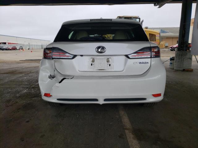  LEXUS CT 200 2013 White