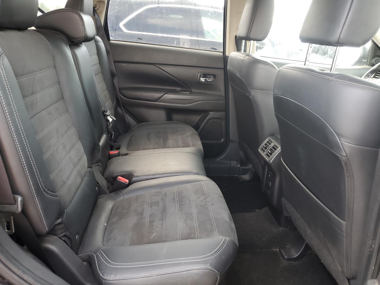 2019 Mitsubishi Outlander Se VIN: JA4AZ3A34KZ042619 Lot: 61905525