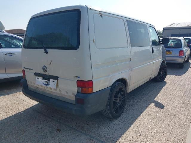 2002 VOLKSWAGEN TRANSPORTE