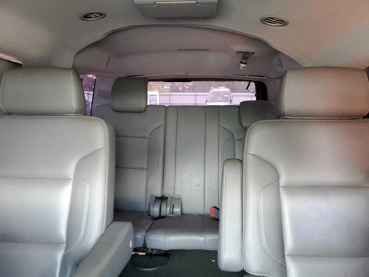 2017 Chevrolet Suburban C1500 Lt VIN: 1GNSCHKC5HR249429 Lot: 59838315