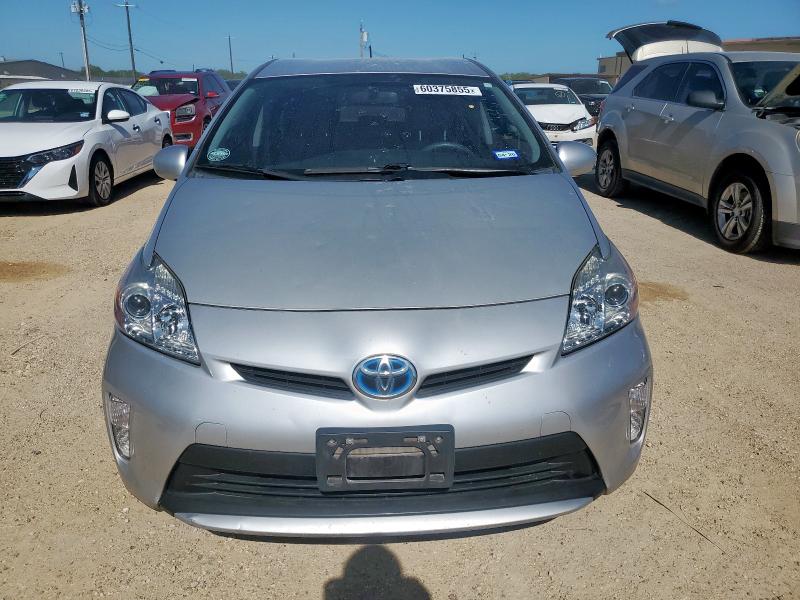  TOYOTA PRIUS 2015 Серебристый
