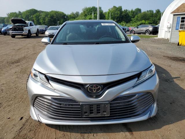  TOYOTA CAMRY 2020 Серебристый