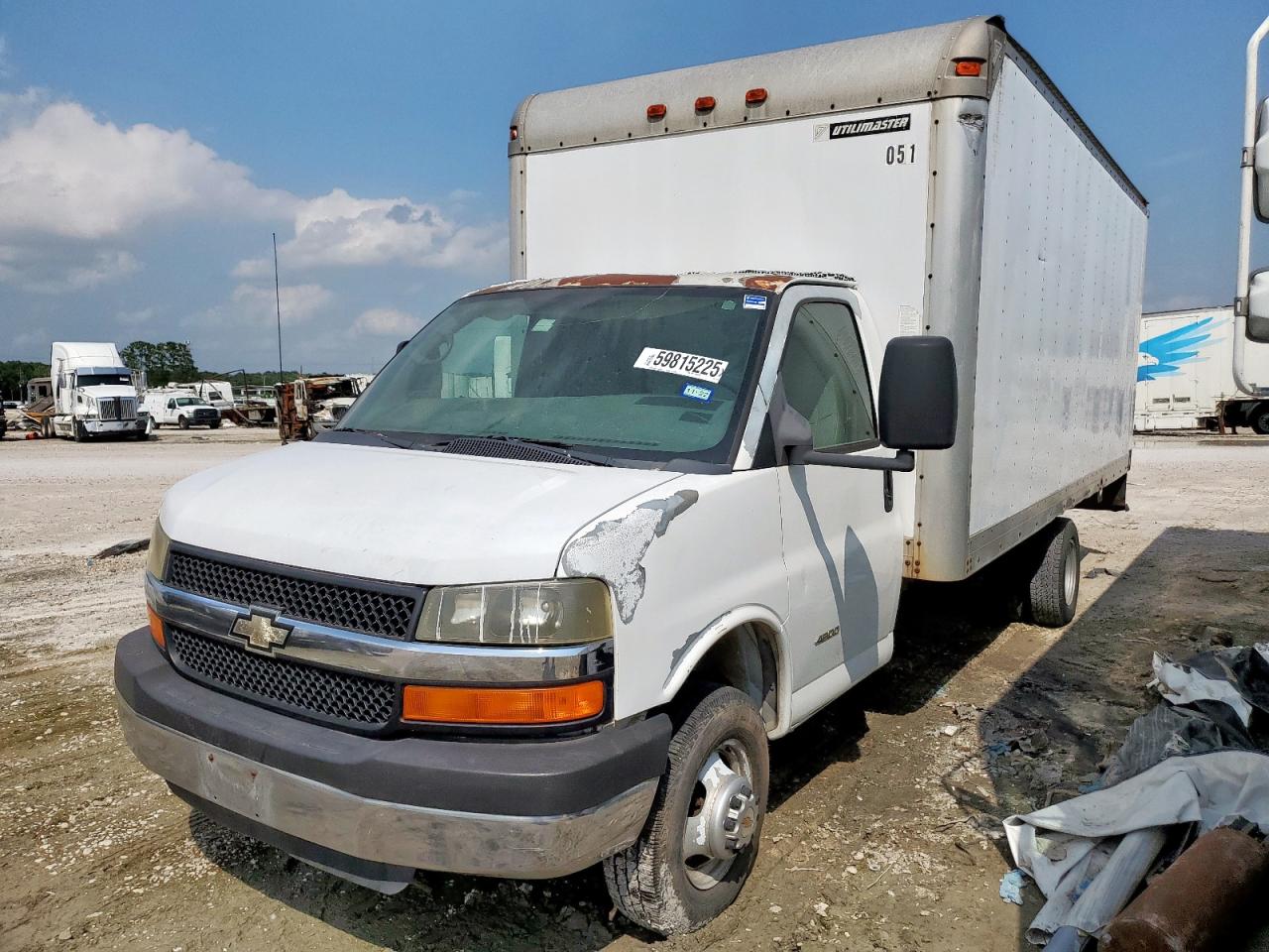 2011 Chevrolet Express G4500 zu verkaufen in Houston, TX - Side