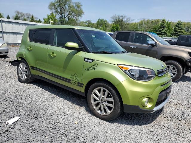  KIA SOUL 2017 Зеленый
