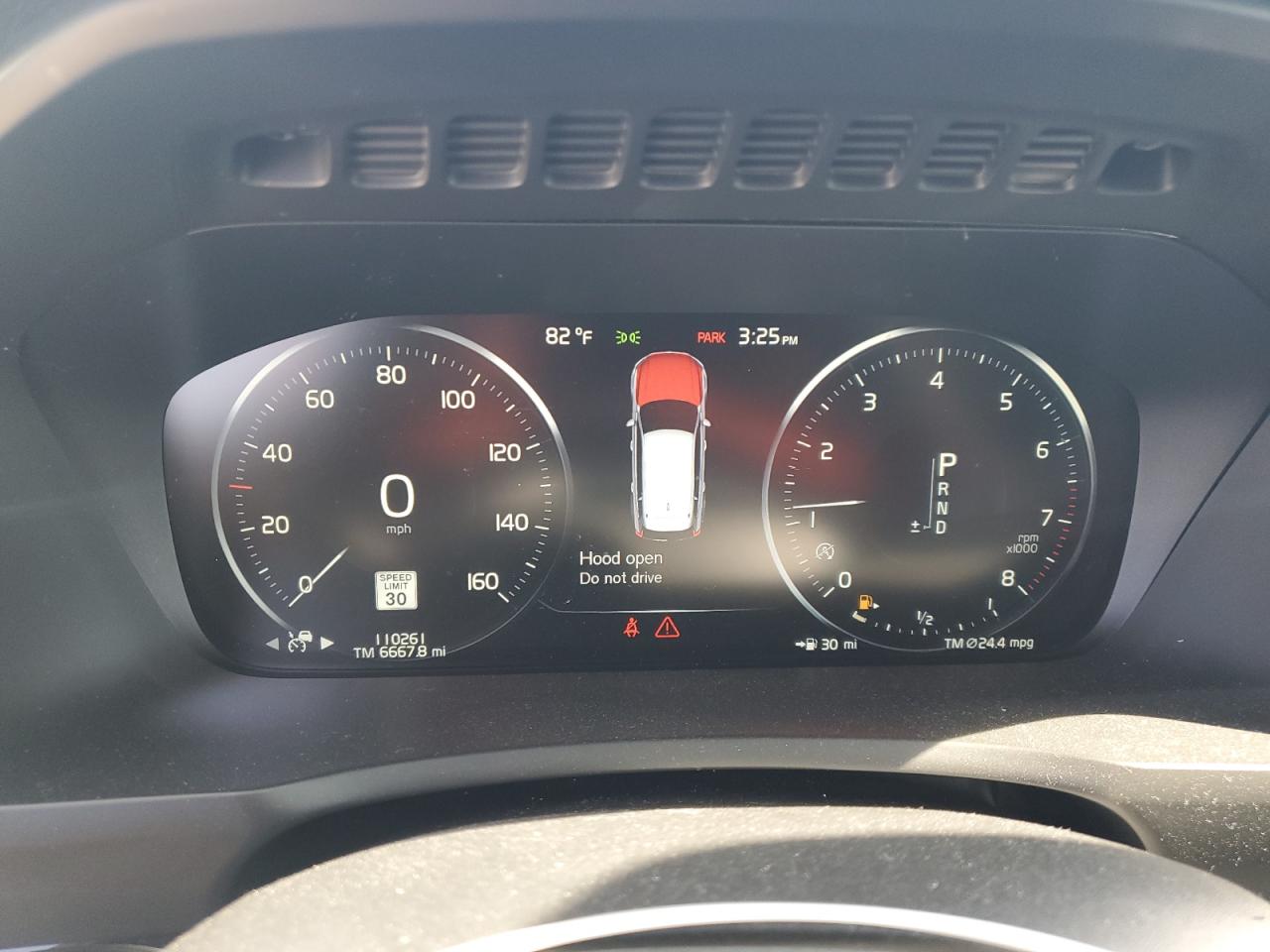 2017 Volvo Xc90 T6 VIN: YV4A22PL0H1152650 Lot: 61195075