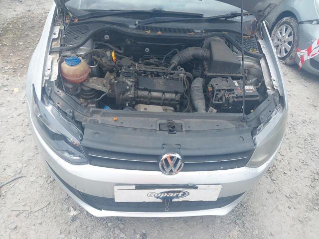 2011 VOLKSWAGEN POLO S 60
