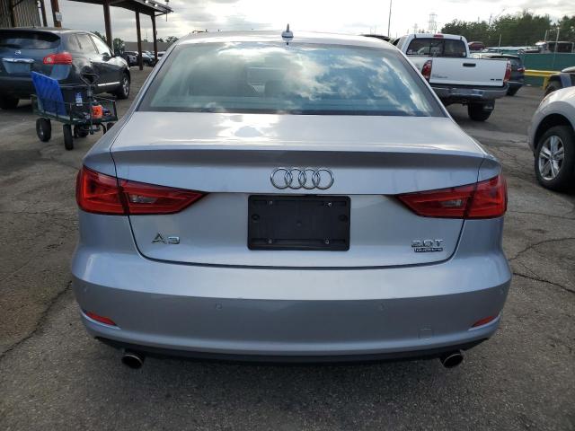 Sedans AUDI A3 2016 Srebrny