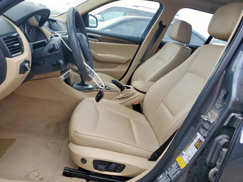 Crossovers BMW X1 2014 Szary