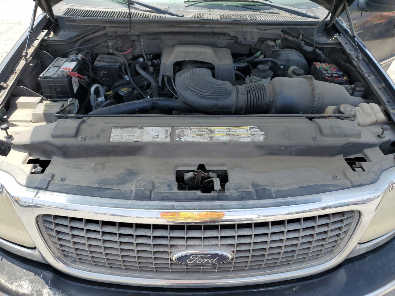 2000 Ford Expedition Xlt VIN: 1FMRU15L2YLB89597 Lot: 60911465