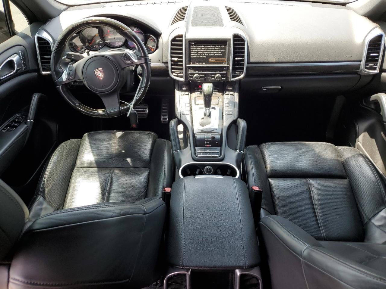 2011 Porsche Cayenne S Hybrid VIN: WP1AE2A29BLA91738 Lot: 60538535