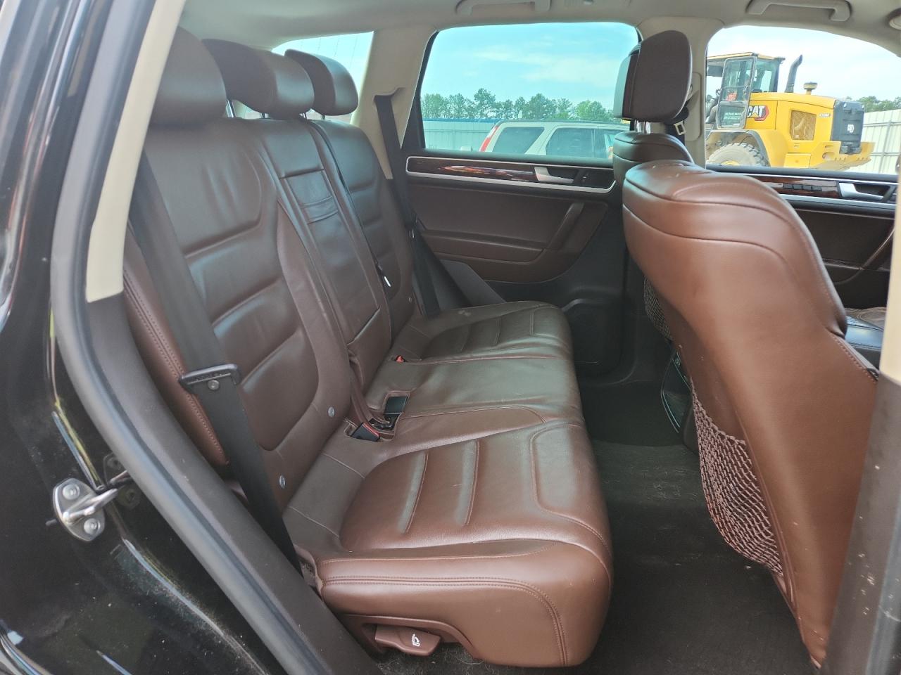 2013 Volkswagen Touareg V6 VIN: WVGEF9BP6DD010352 Lot: 62585305