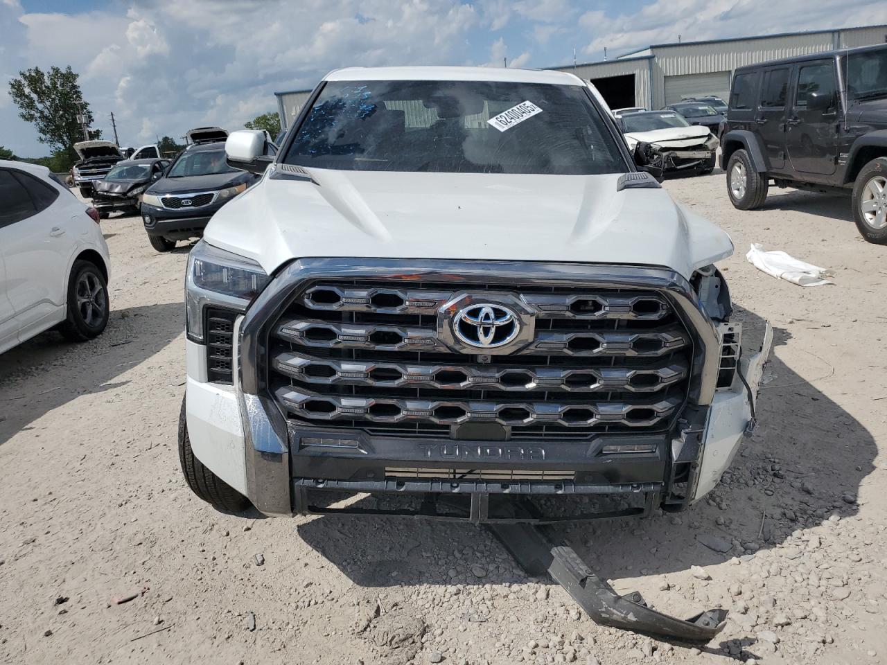TOYOTA TUNDRA 2024 VIN 5TFNC5DB6RX051433 фото 5
