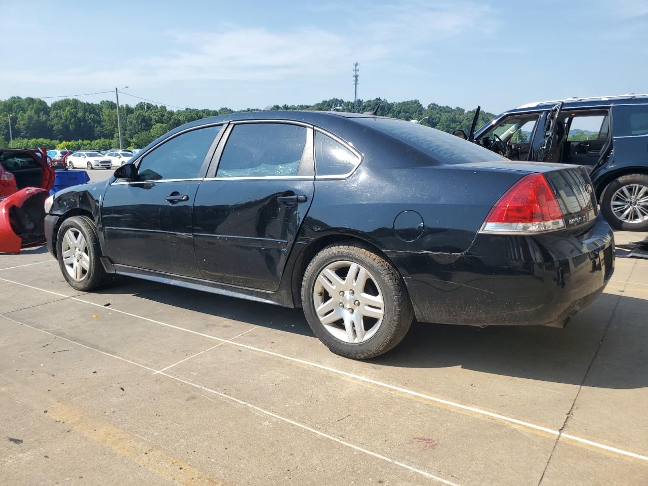 CHEVROLET IMPALA 2015 VIN 2G1WB5E32F1122532 photo 2